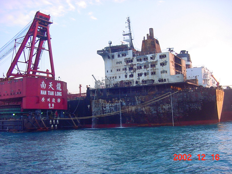 The salvage of the liquefied gas carrier of “GAZ POEM”
