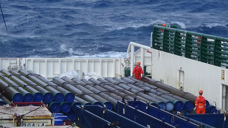 平台供应船（PSV船）——“德恒”轮首航