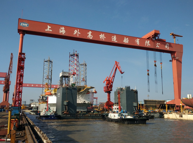 CJ46自升式平台拉移工程