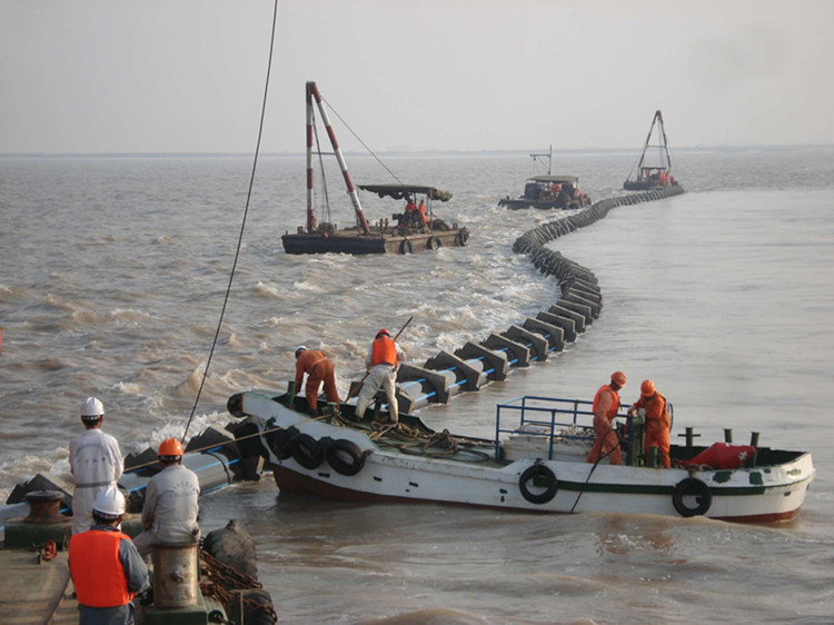 Jiang Su Bin Hai Industrial Park - Installation of Sea Outfall