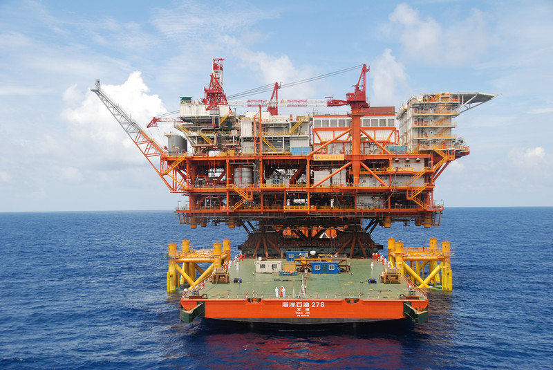Huizhou 25-8 jacket installation project
